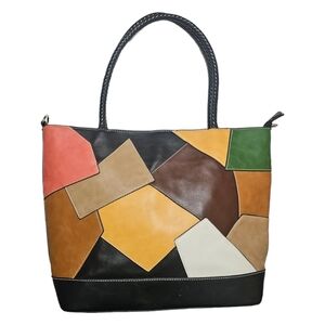 Vieta shoulder tote